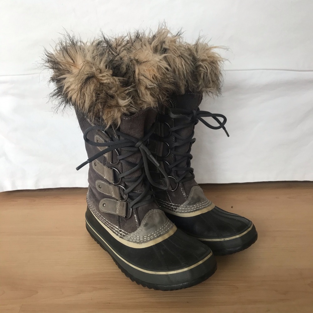 SOREL JOAN OF ARCTIC BOOTS
